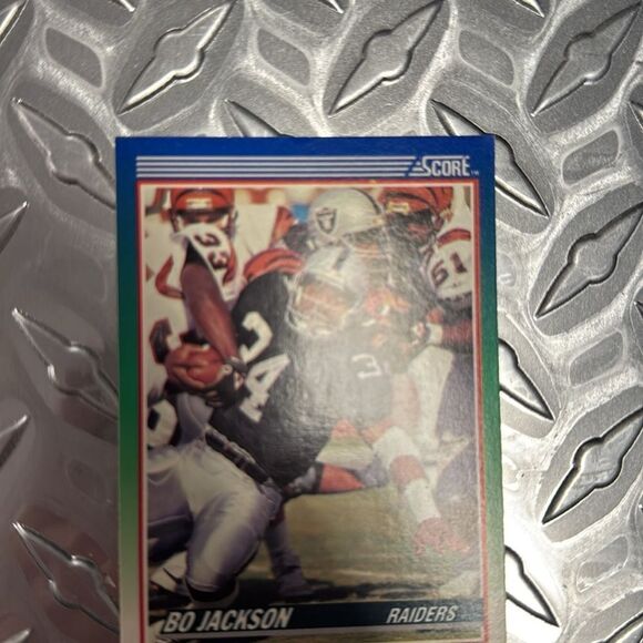 1990 SCORE BO JACKSON #10 - Picture 2 of 3